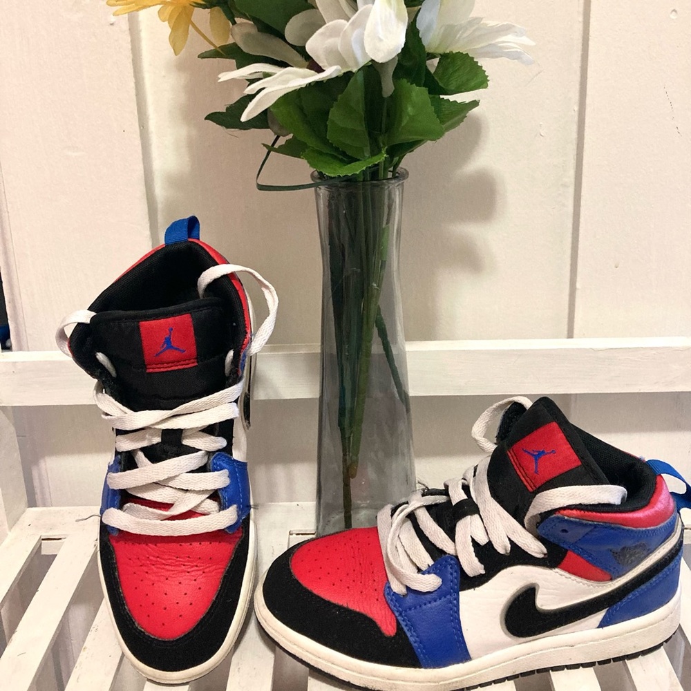 Air Jordan  size 1 kids